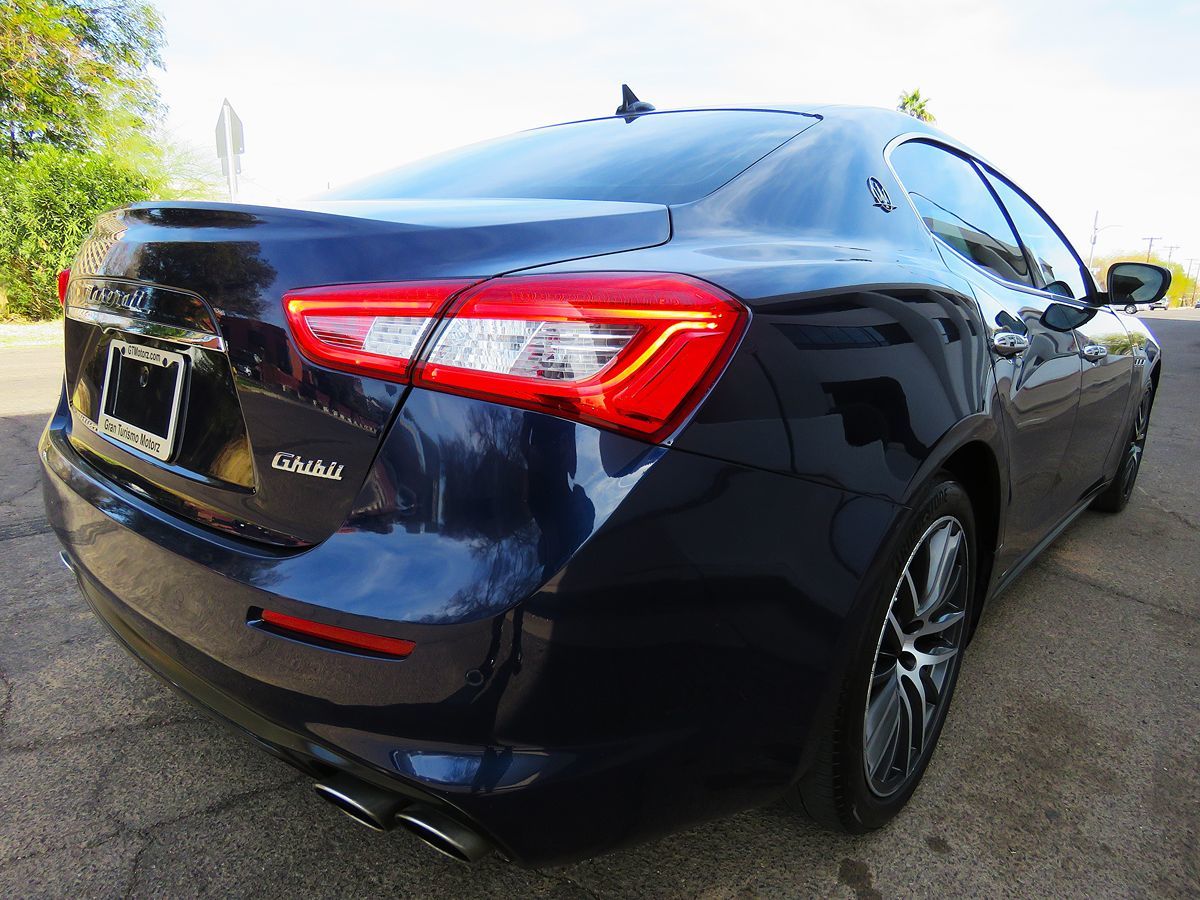 2018 Maserati Ghibli photo 8