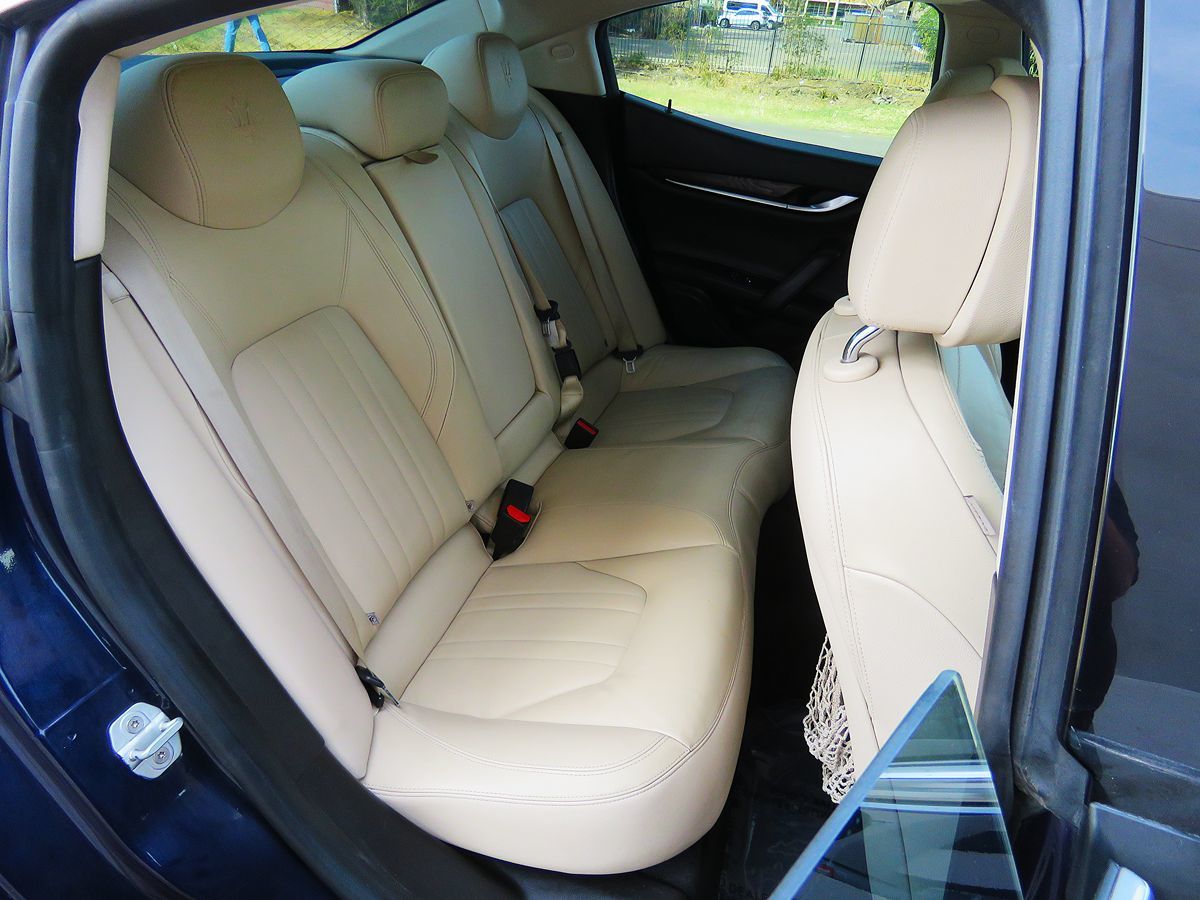 2018 Maserati Ghibli photo 16