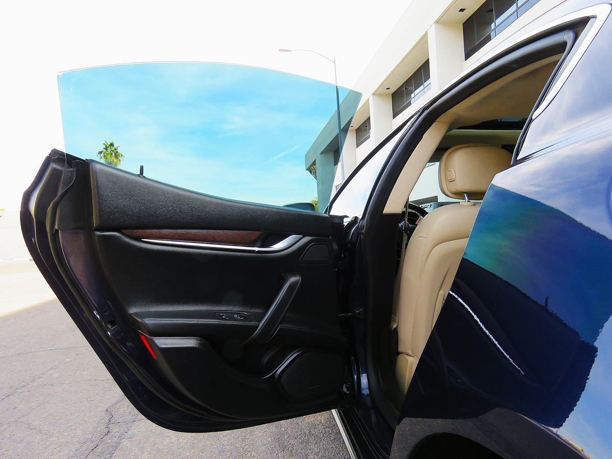 2018 Maserati Ghibli photo 17