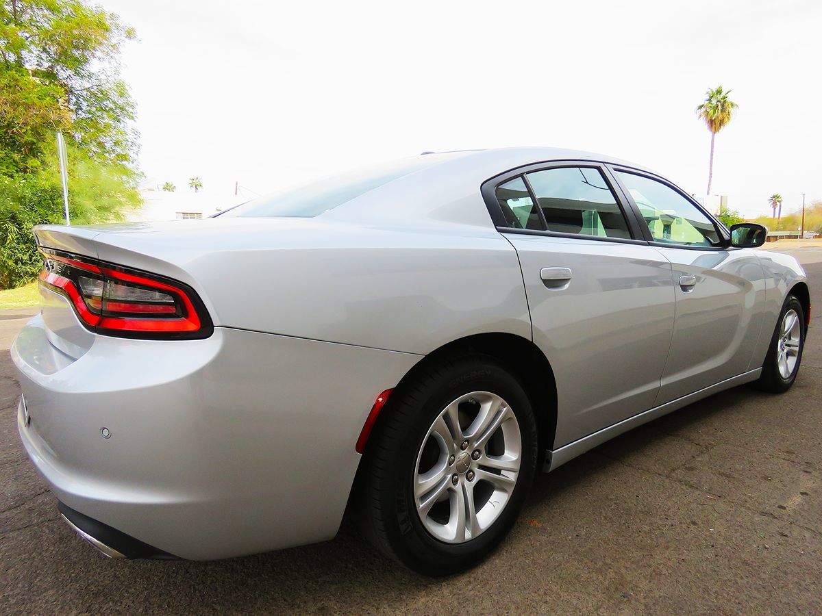 2022 Dodge Charger SXT - Photo 8