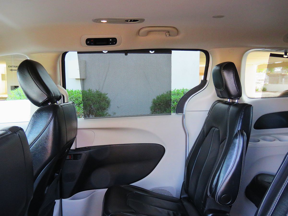2022 Chrysler Pacifica Touring L photo 24