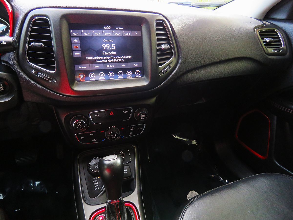 2017 Jeep Compass Trailhawk photo 22