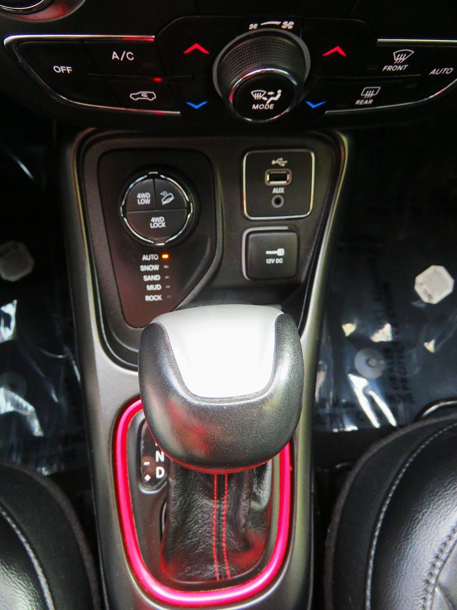 2017 Jeep Compass Trailhawk photo 23