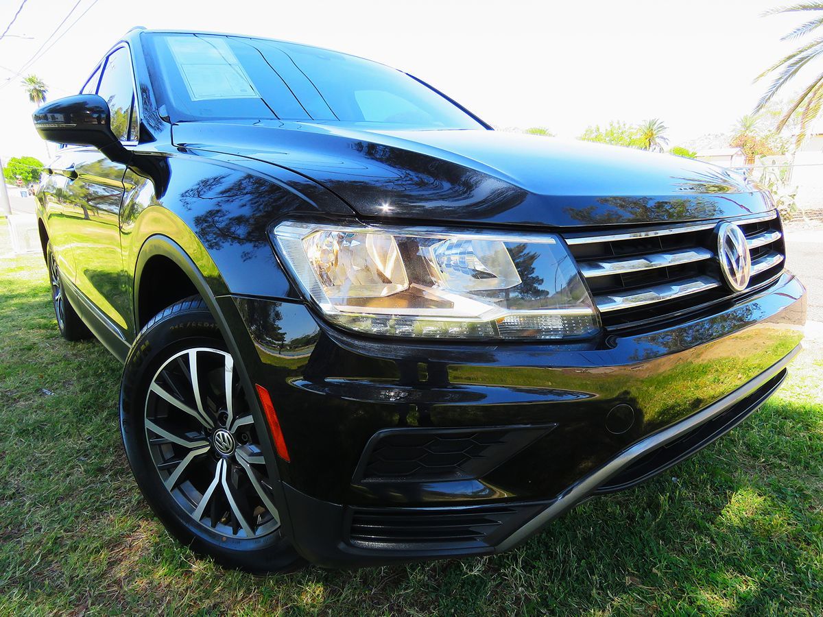 2020 Volkswagen Tiguan SE photo 10