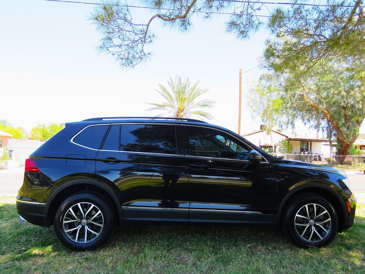 2020 Volkswagen Tiguan SE photo 8
