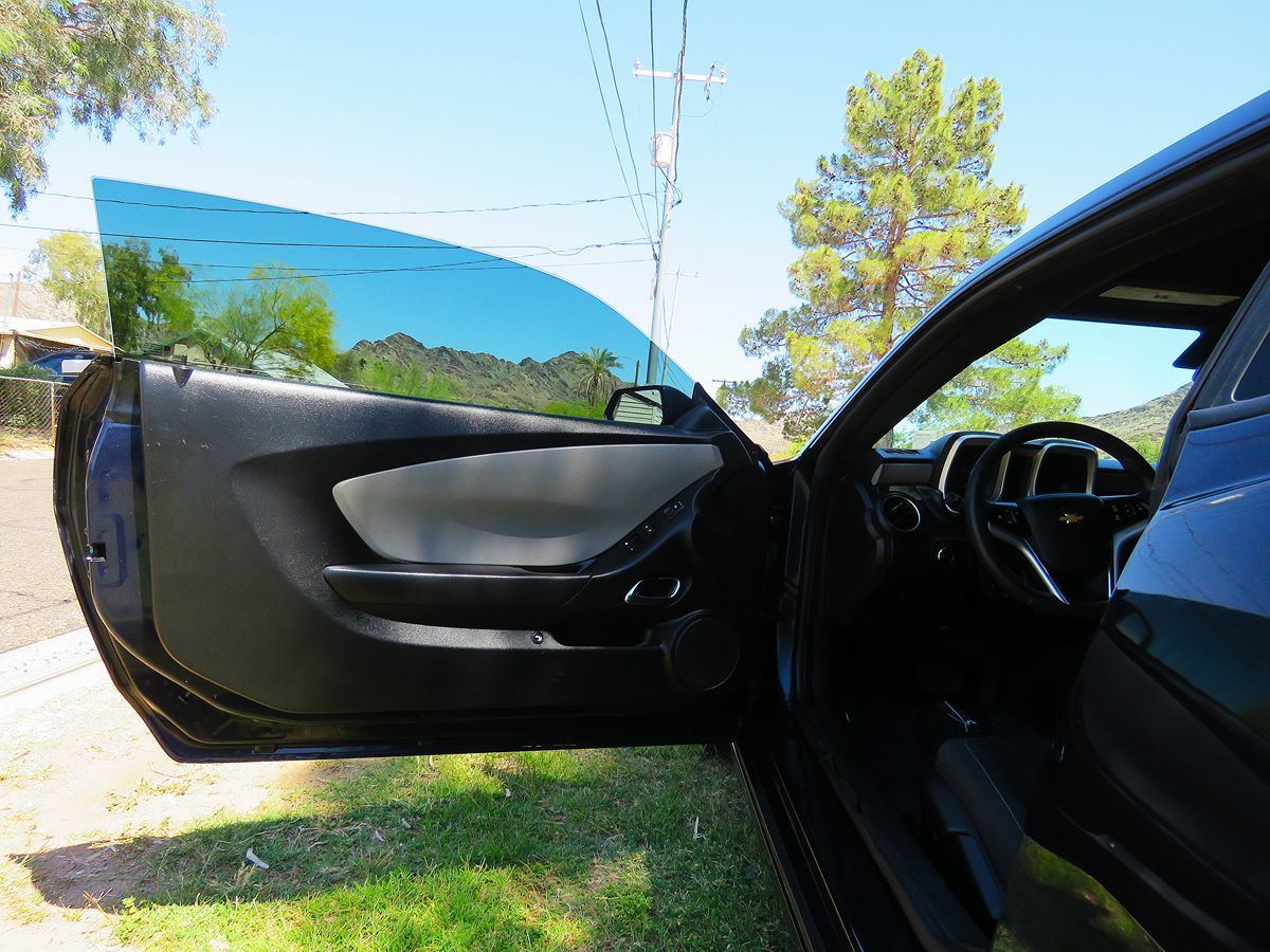 2015 Chevrolet Camaro Coupe photo 17