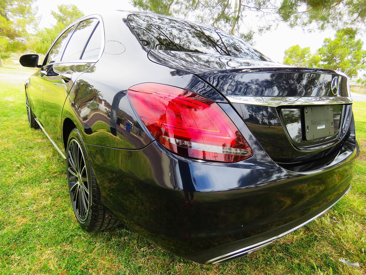 2019 Mercedes Benz C 300 photo 5