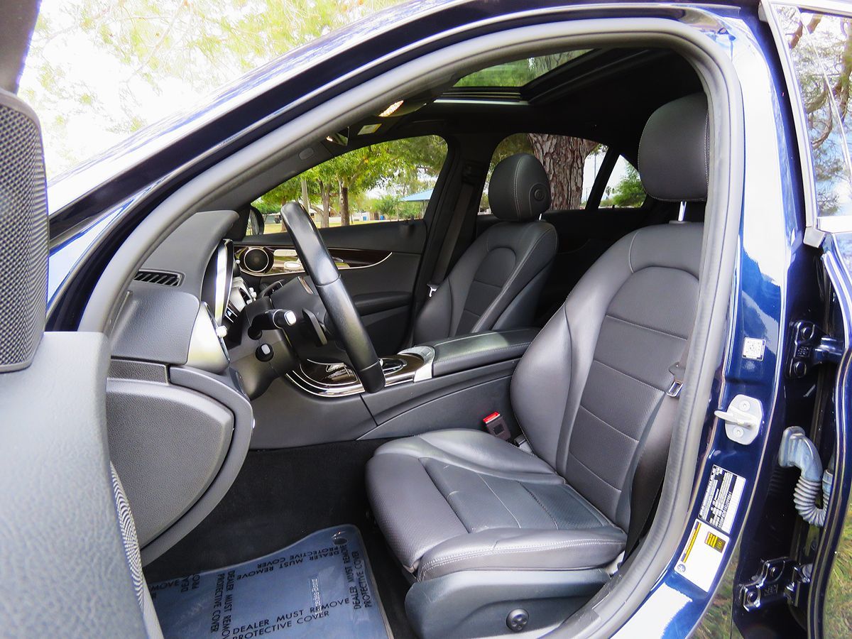 2019 Mercedes Benz C 300 photo 20