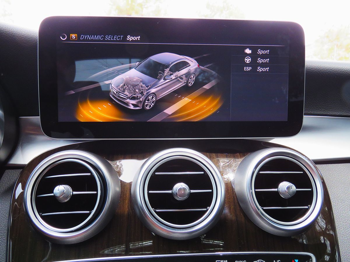 2019 Mercedes Benz C 300 photo 27