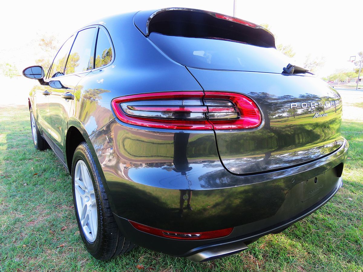 2017 Porsche Macan photo 5