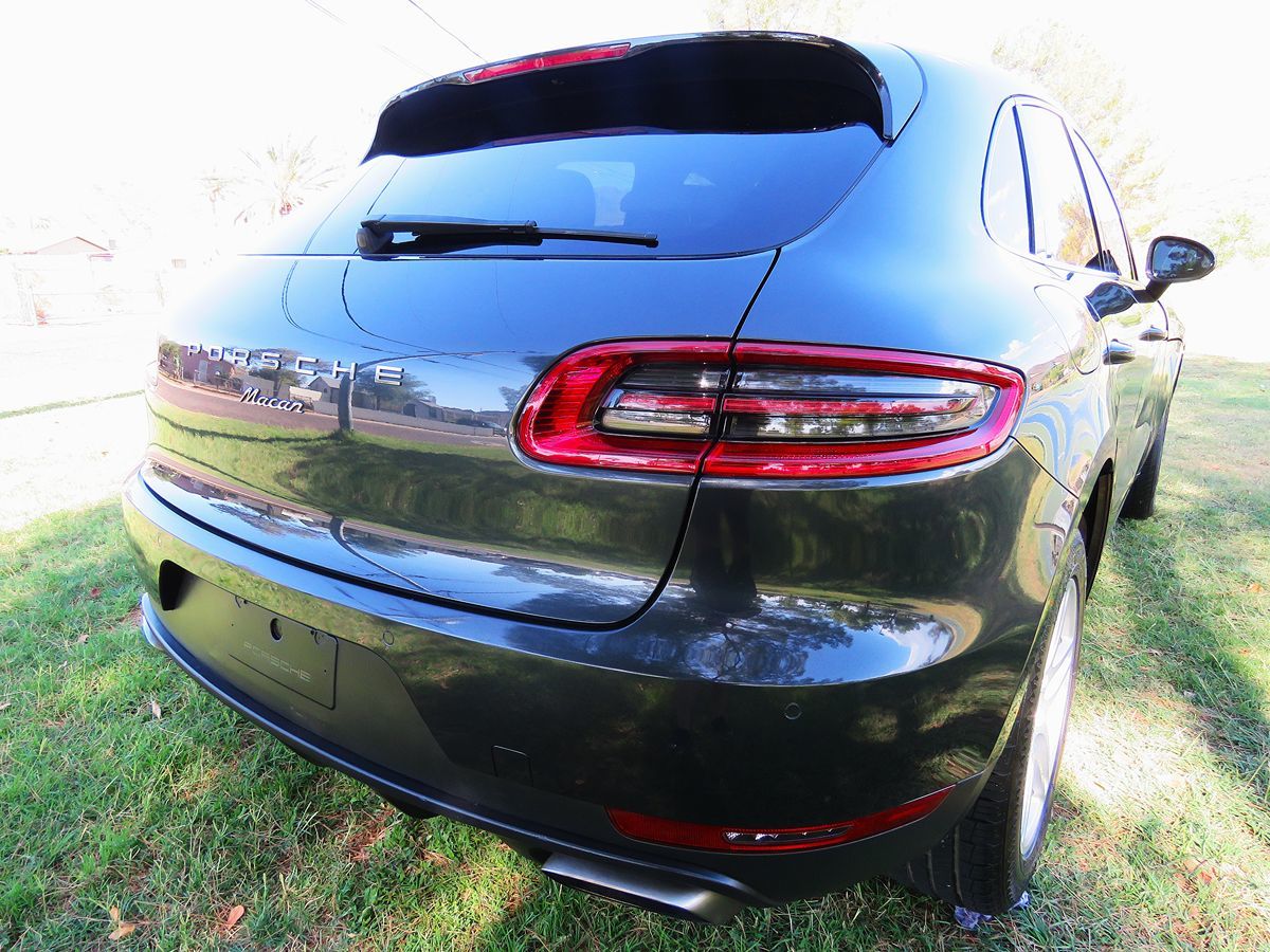 2017 Porsche Macan photo 7