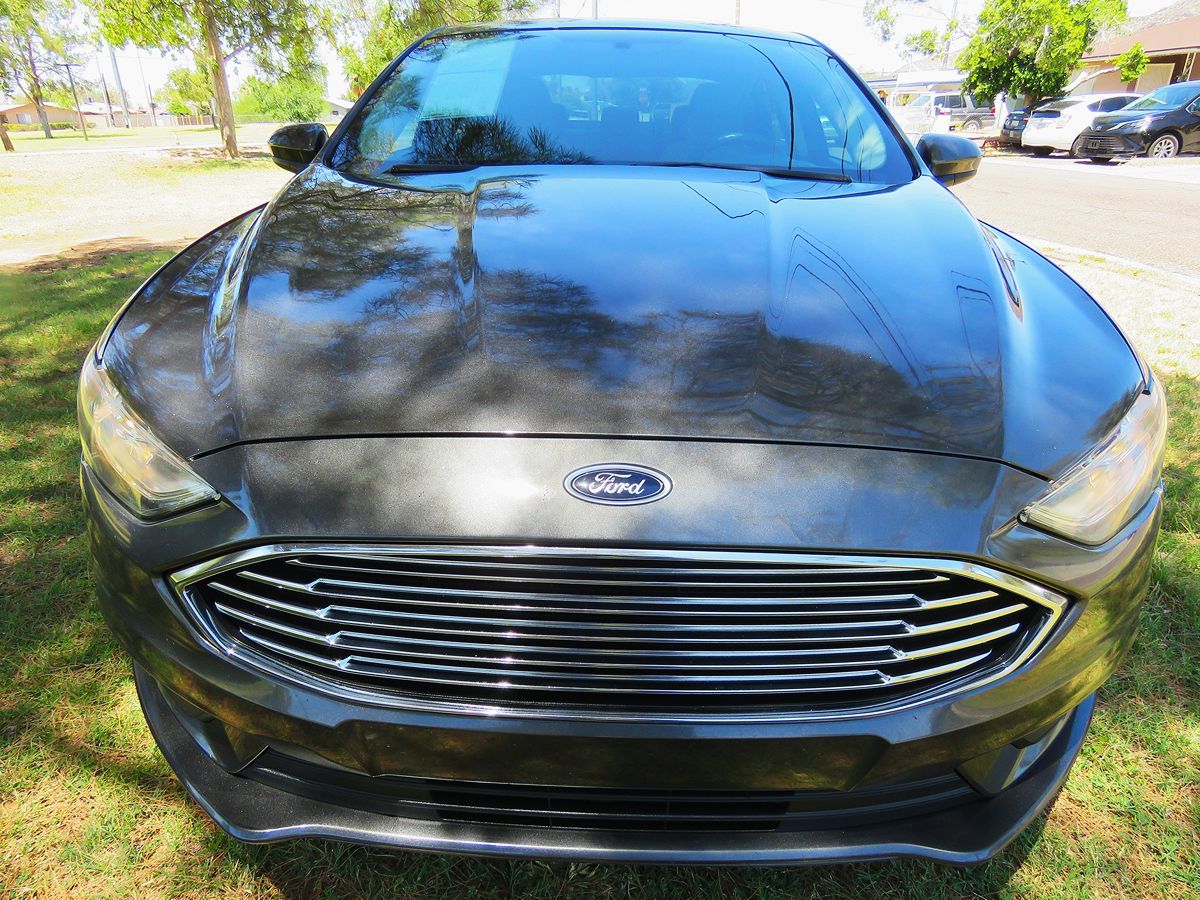 2018 Ford Fusion S photo 12