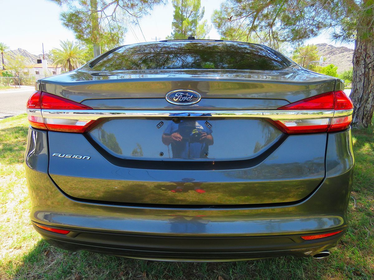 2018 Ford Fusion S photo 6