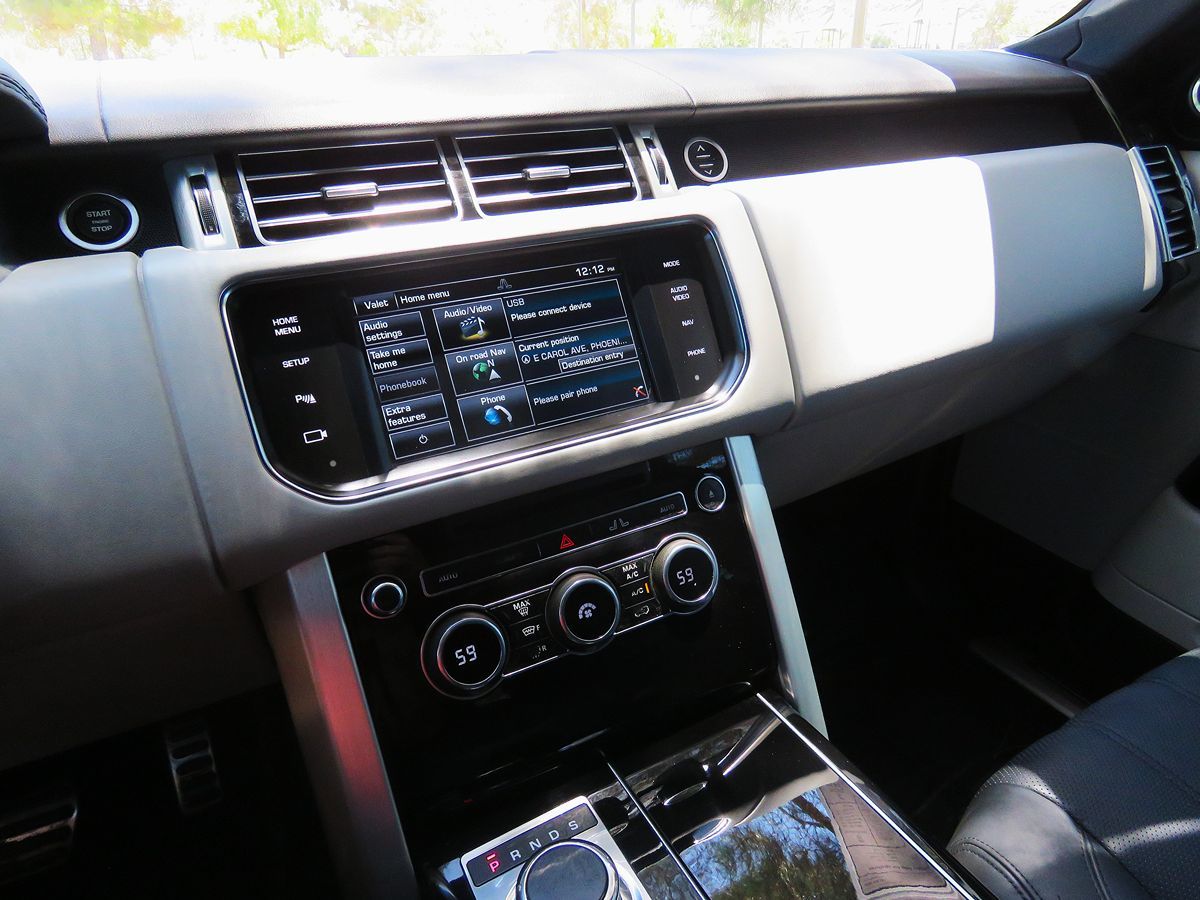 2014 Land Rover Range Rover Supercharged LWB photo 25