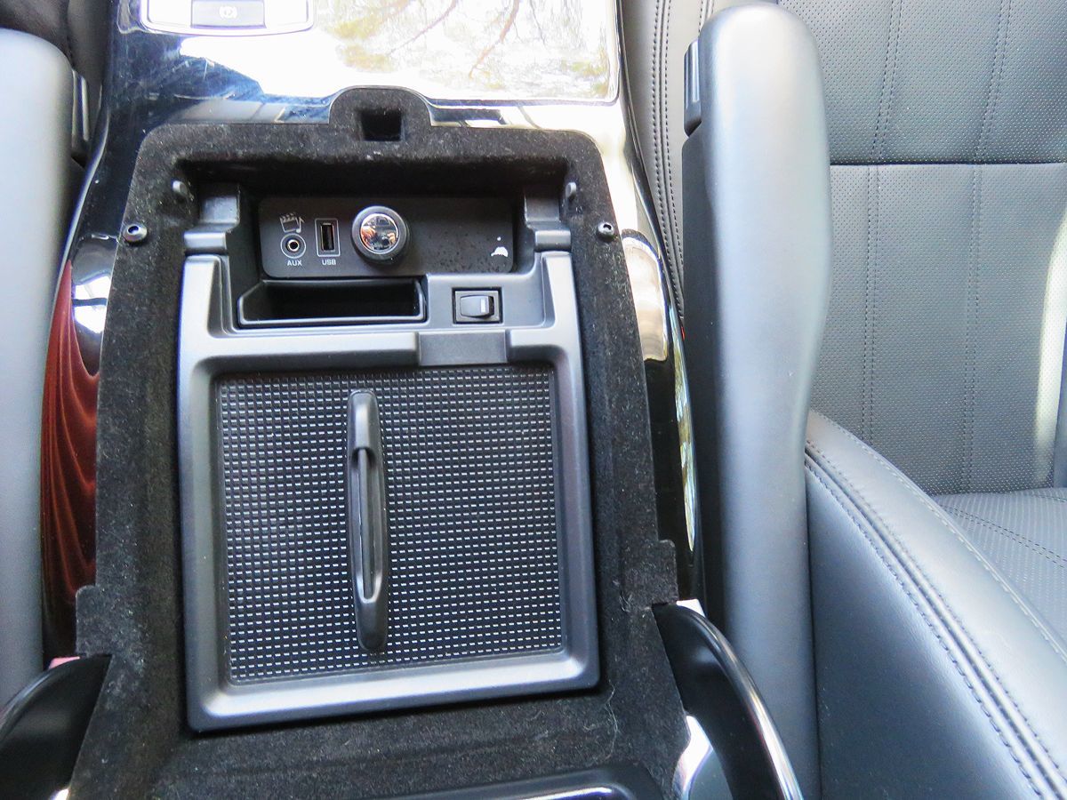 2014 Land Rover Range Rover Supercharged LWB photo 29