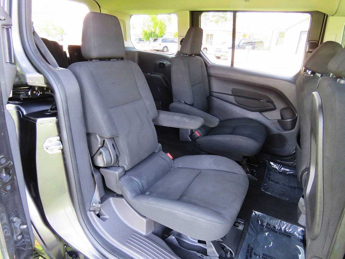 2016 Ford Transit XLT photo 14