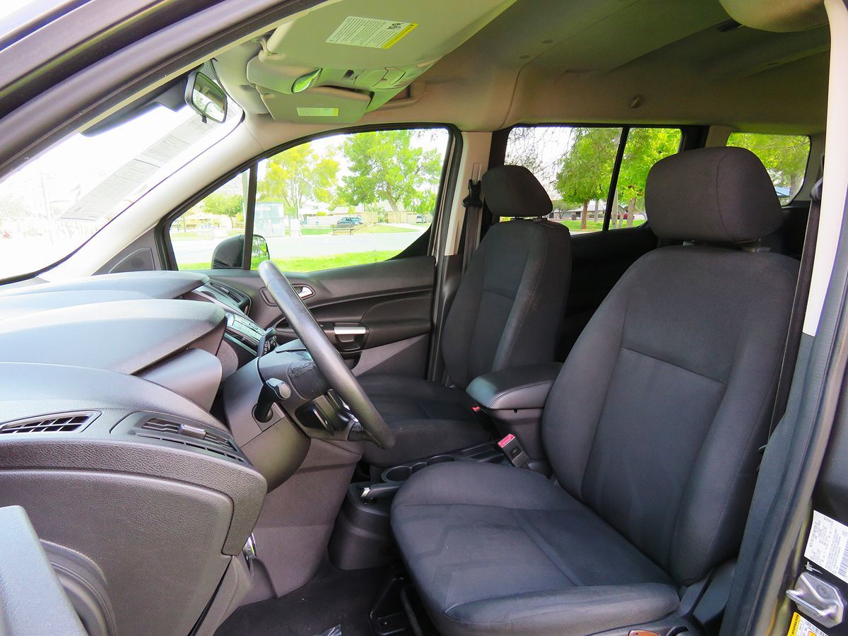 2016 Ford Transit XLT photo 22