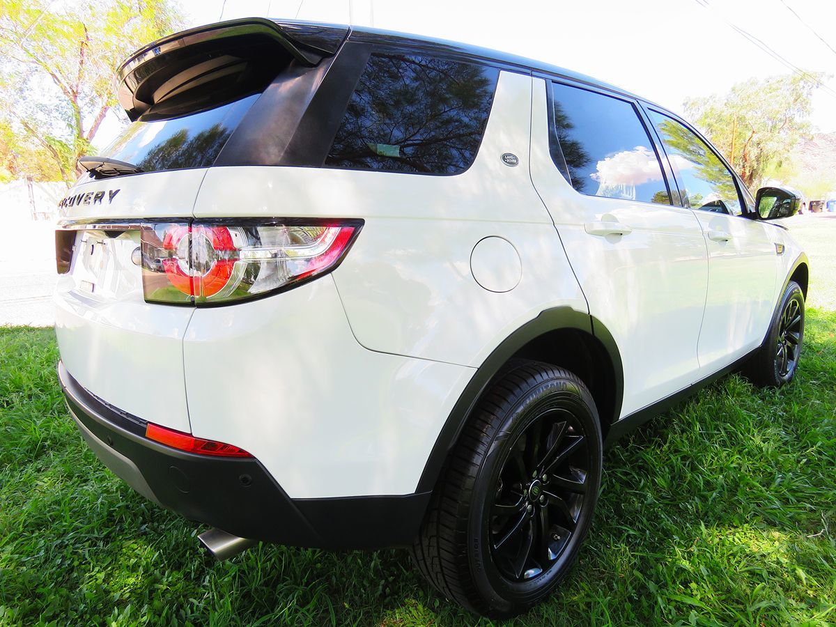 2019 Land Rover Discovery Sport SE photo 7