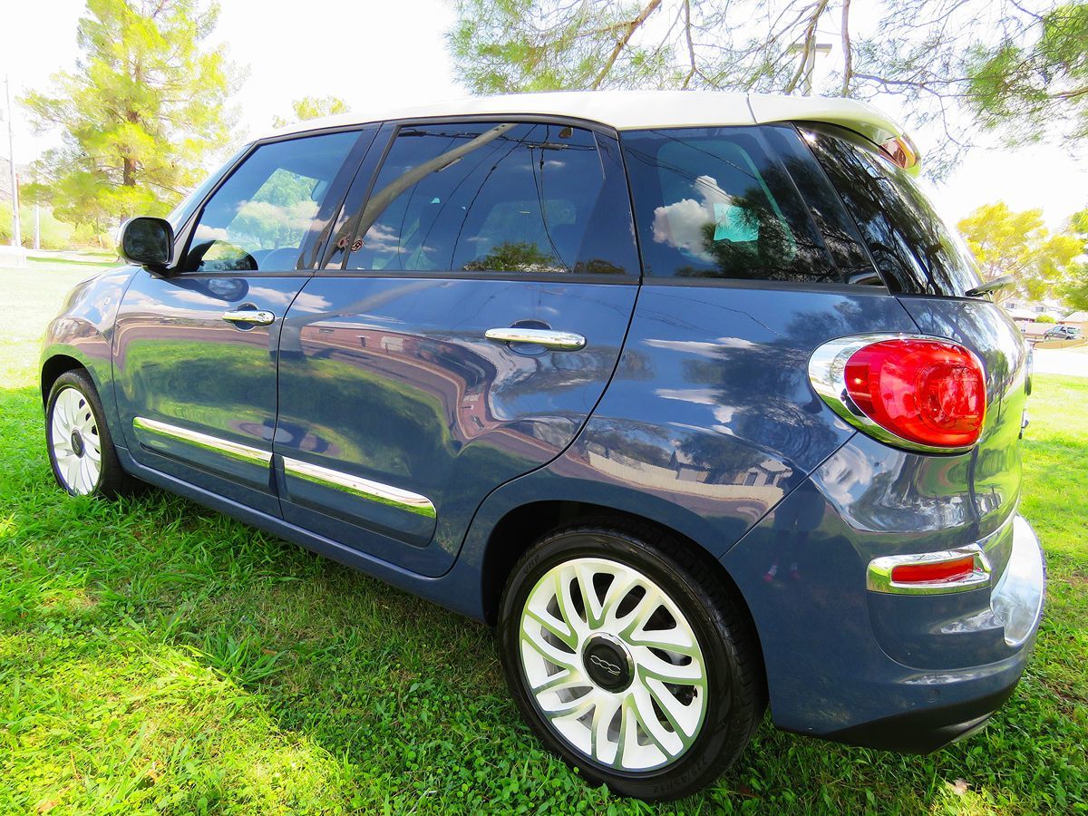 2018 Fiat 500L Lounge photo 4