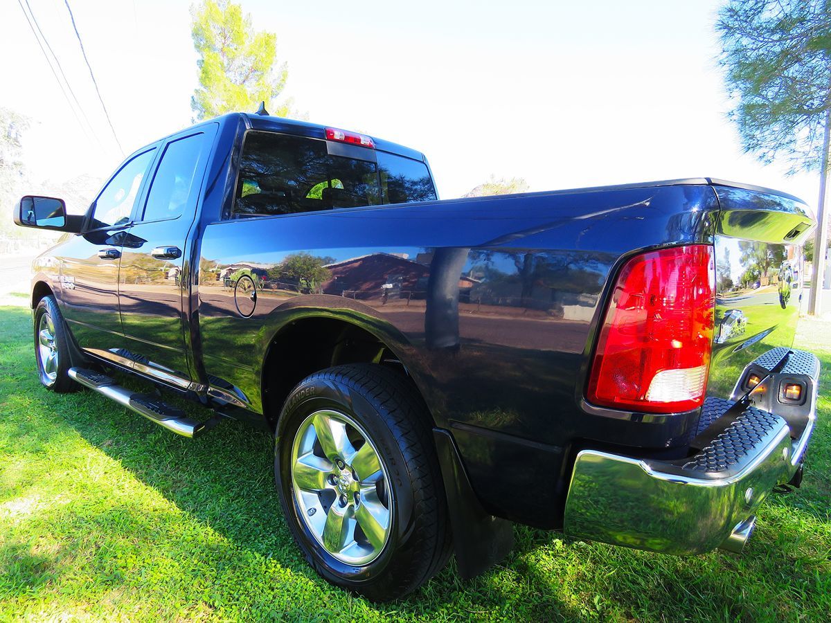 2016 Ram 1500 Big Horn photo 4