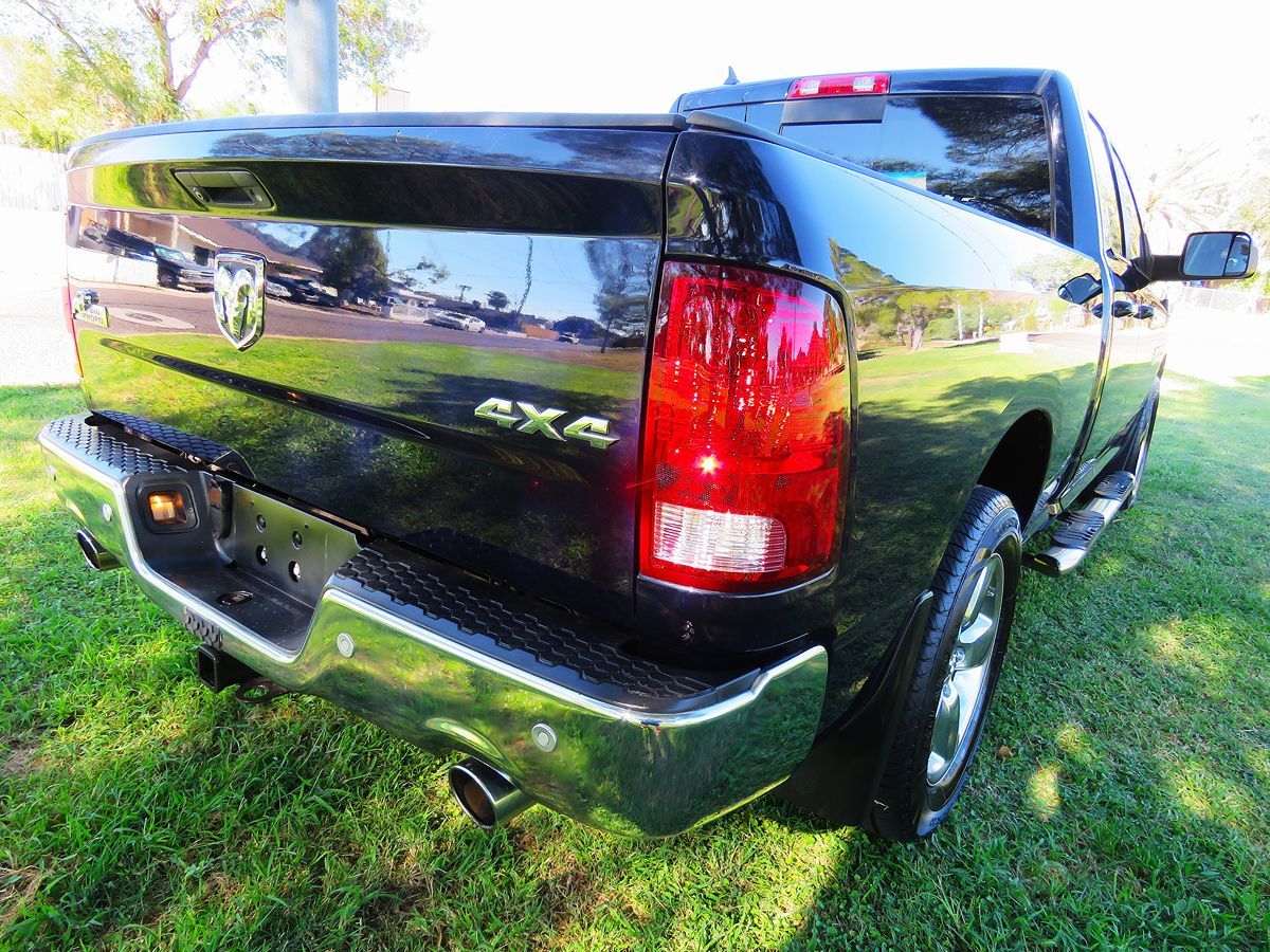 2016 Ram 1500 Big Horn photo 8
