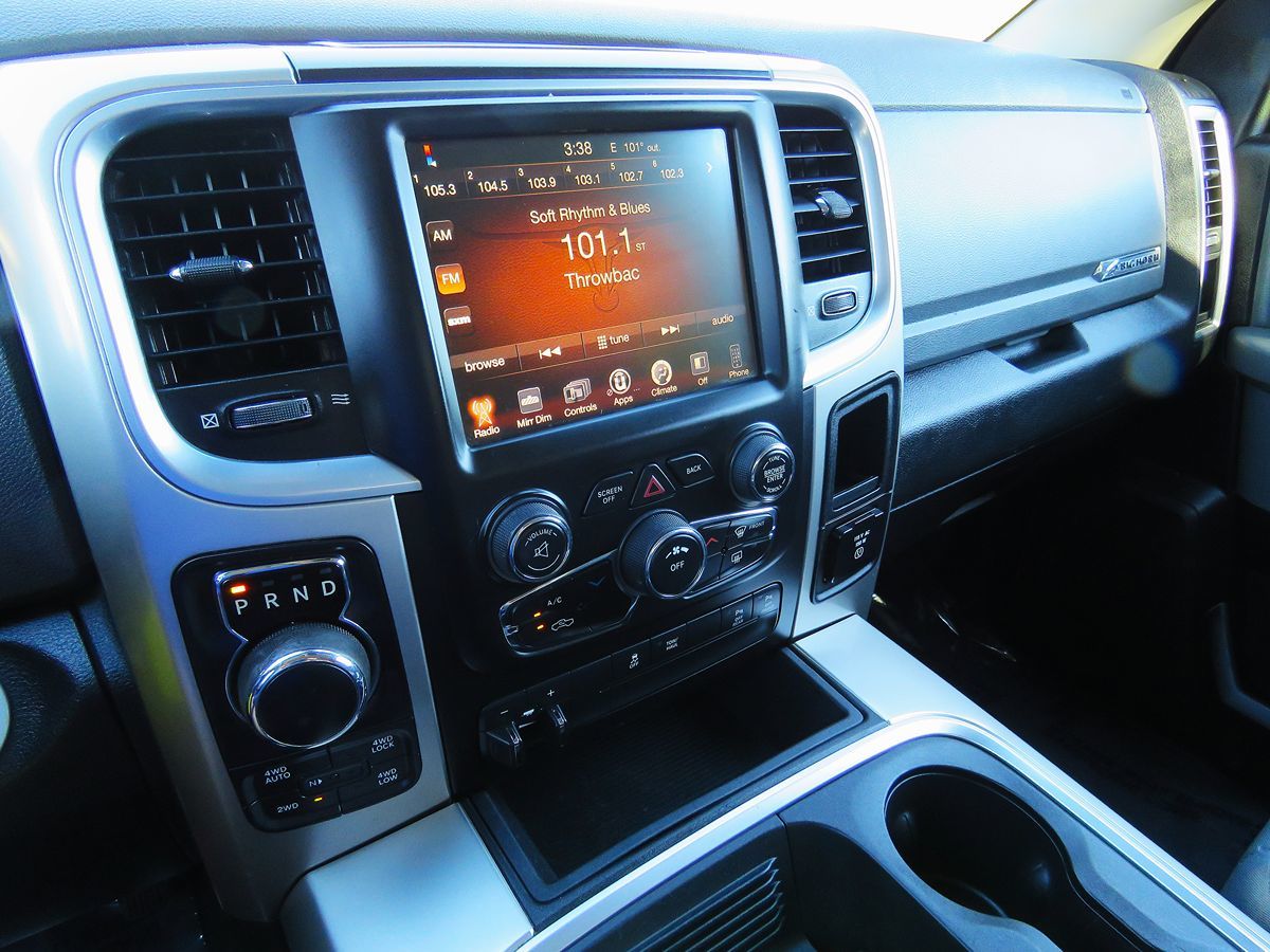 2016 Ram 1500 Big Horn photo 24