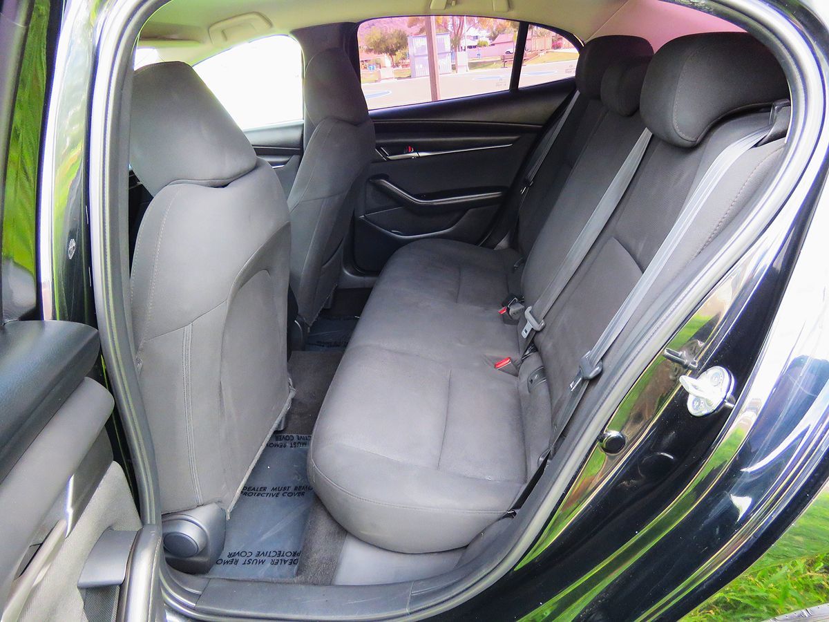 2021 Mazda Mazda3 Sedan 2.0 photo 18