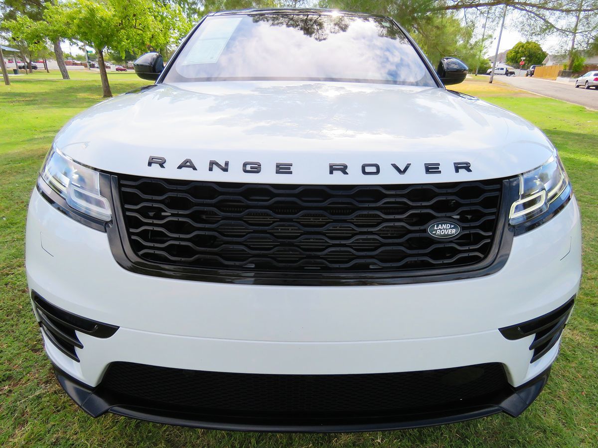 2019 Land Rover Range Rover Velar R-Dynamic SE photo 17