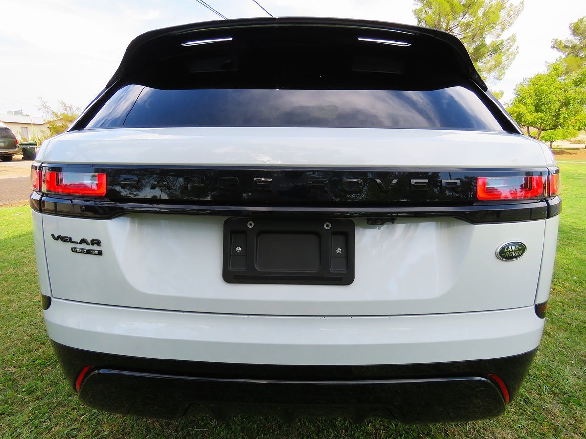 2019 Land Rover Range Rover Velar R-Dynamic SE photo 8
