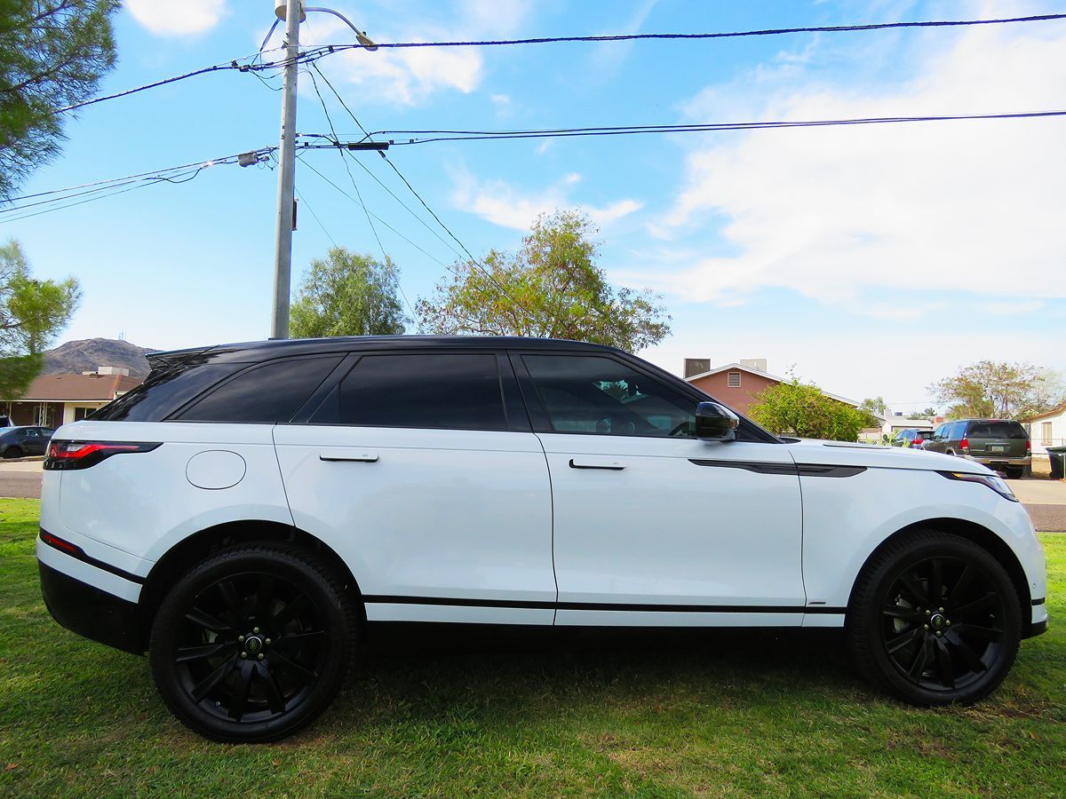 2019 Land Rover Range Rover Velar R-Dynamic SE photo 13