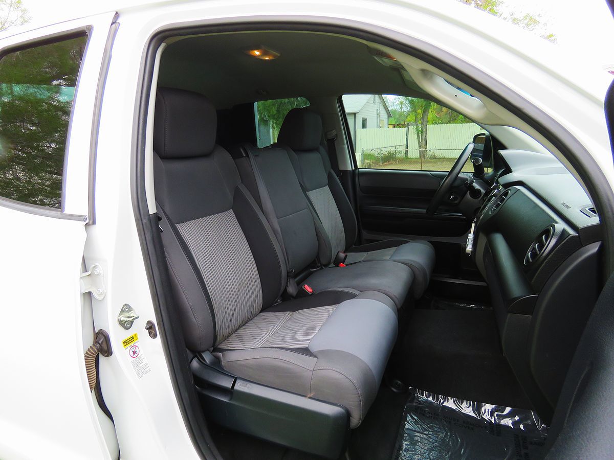 2017 Toyota Tundra SR photo 14