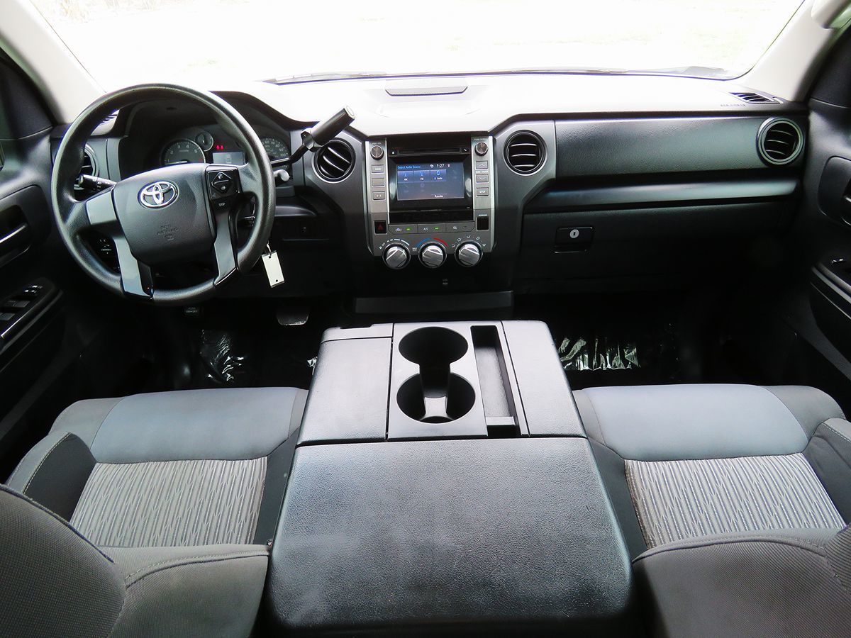 2017 Toyota Tundra SR photo 25