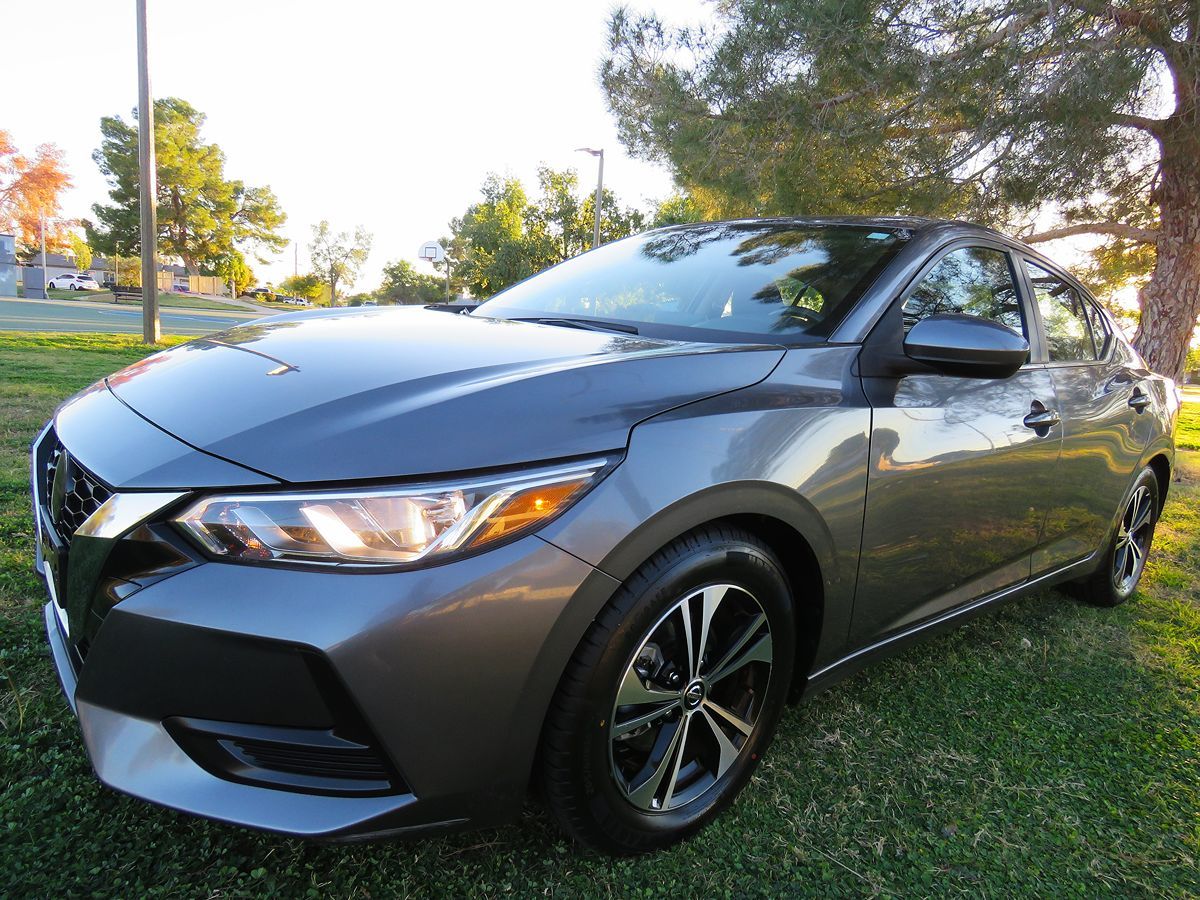 2022 Nissan Sentra SV photo 2