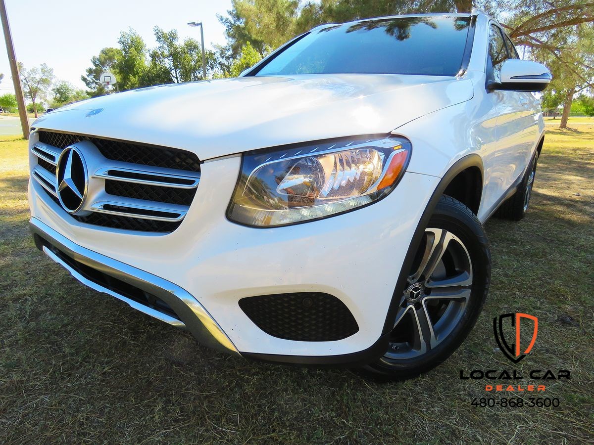 2017 Mercedes-Benz GLC GLC300's photo