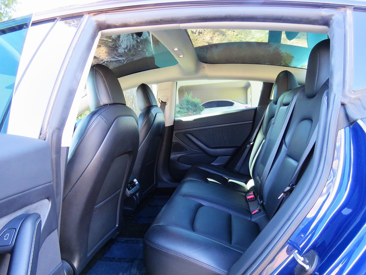 Photo 19 of this Tesla Model 3