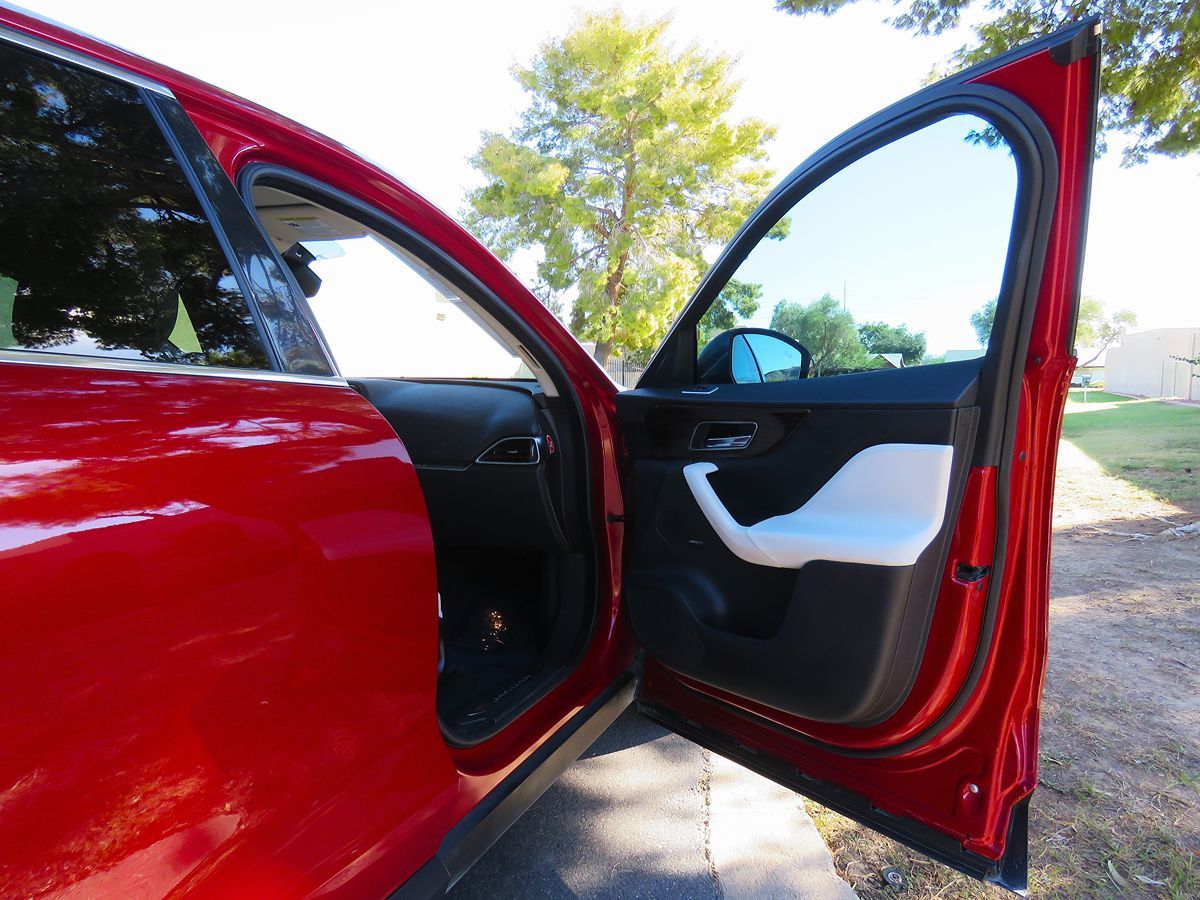 Photo 13 of this Jaguar F-PACE