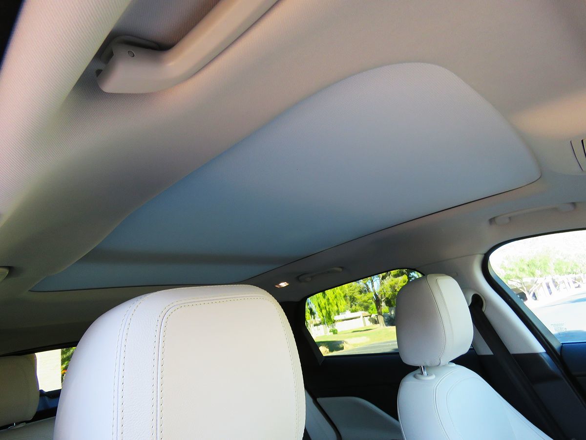 Photo 14 of this Jaguar F-PACE