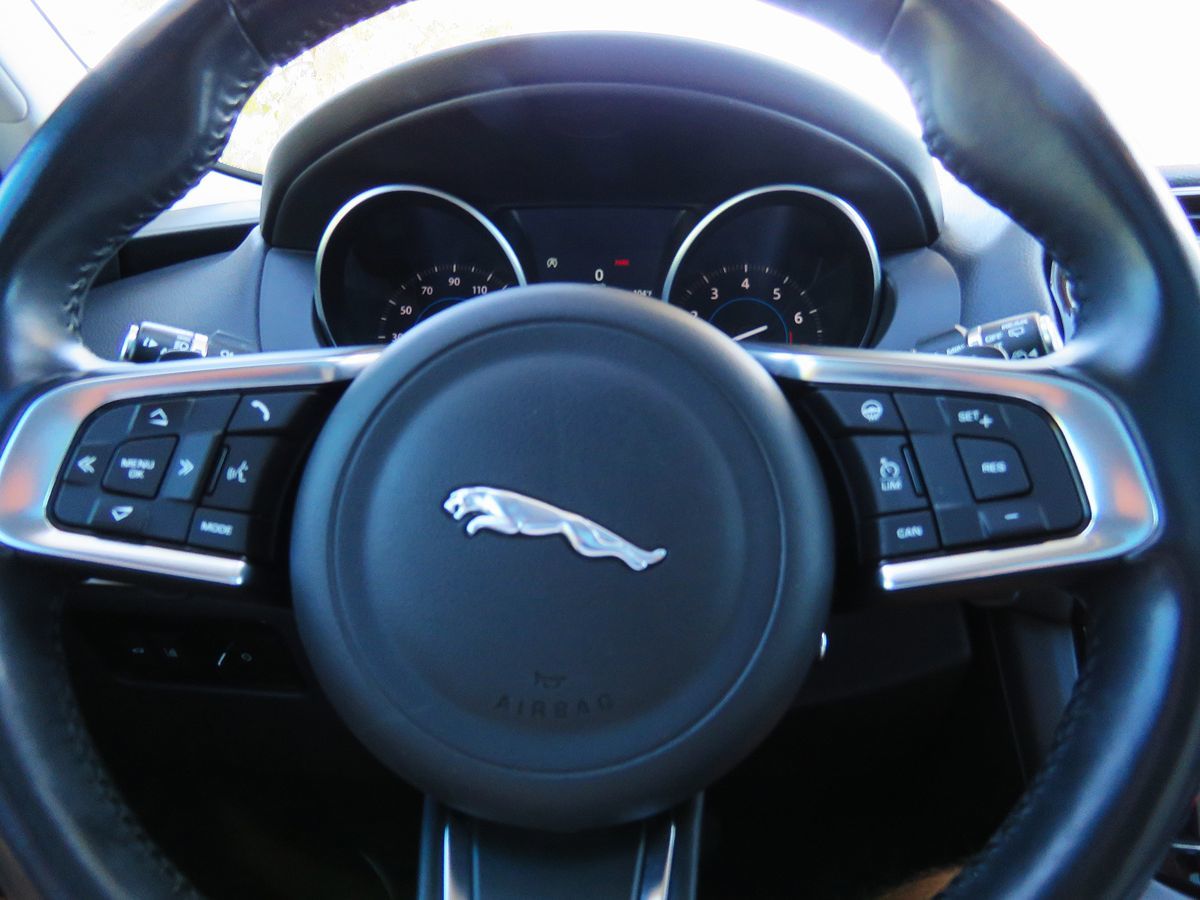 Photo 23 of this Jaguar F-PACE