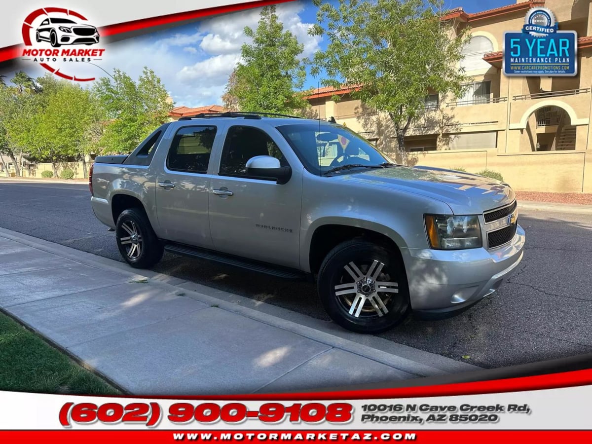 2011 Chevrolet Avalanche LS