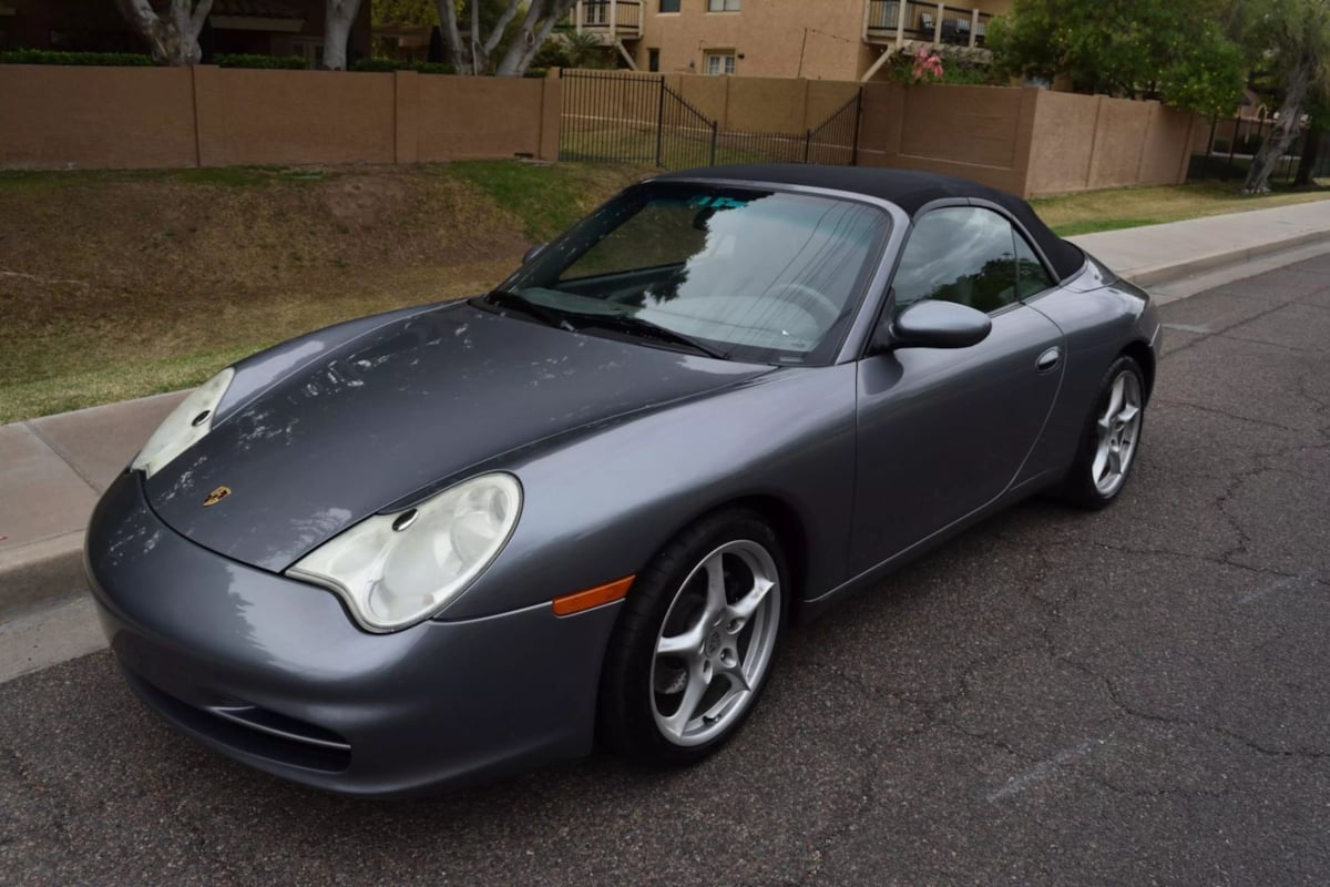 2002 Porsche 911 Cabriolet photo 3
