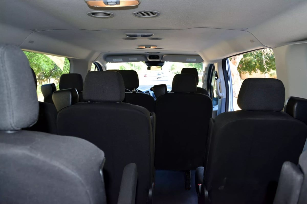 2017 Ford Transit XLT photo 25