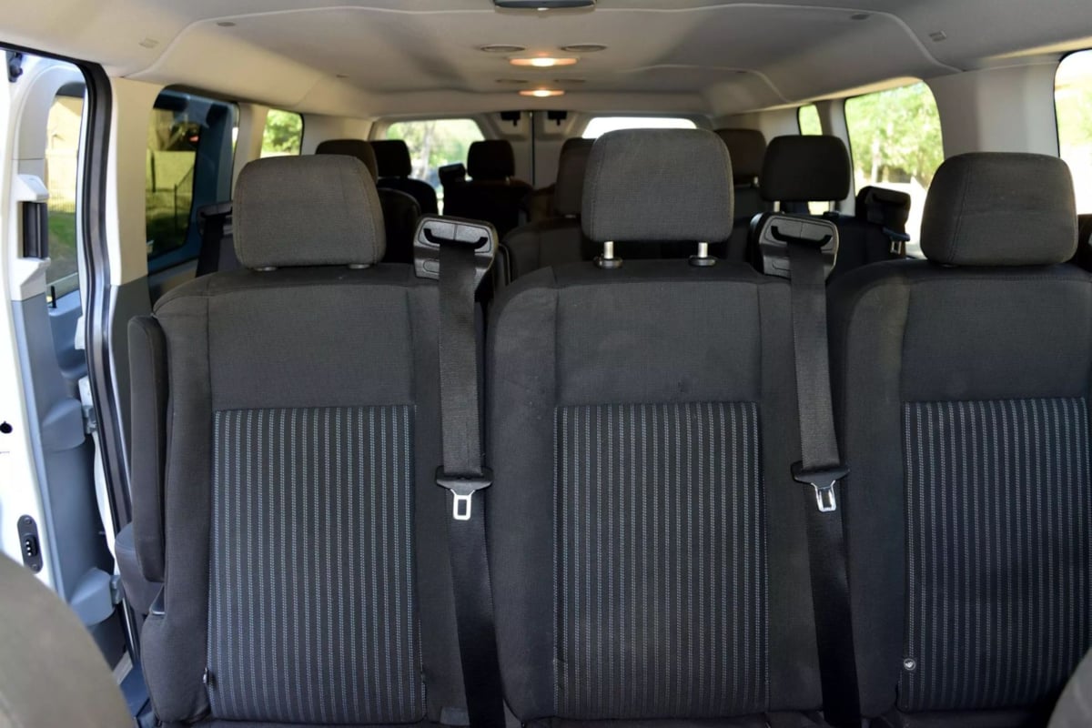 2017 Ford Transit XLT photo 26