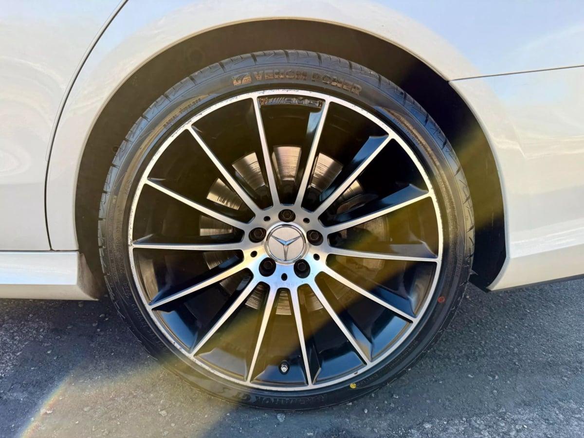 2018 Mercedes-Benz E-Class AMG E43 - Photo 41