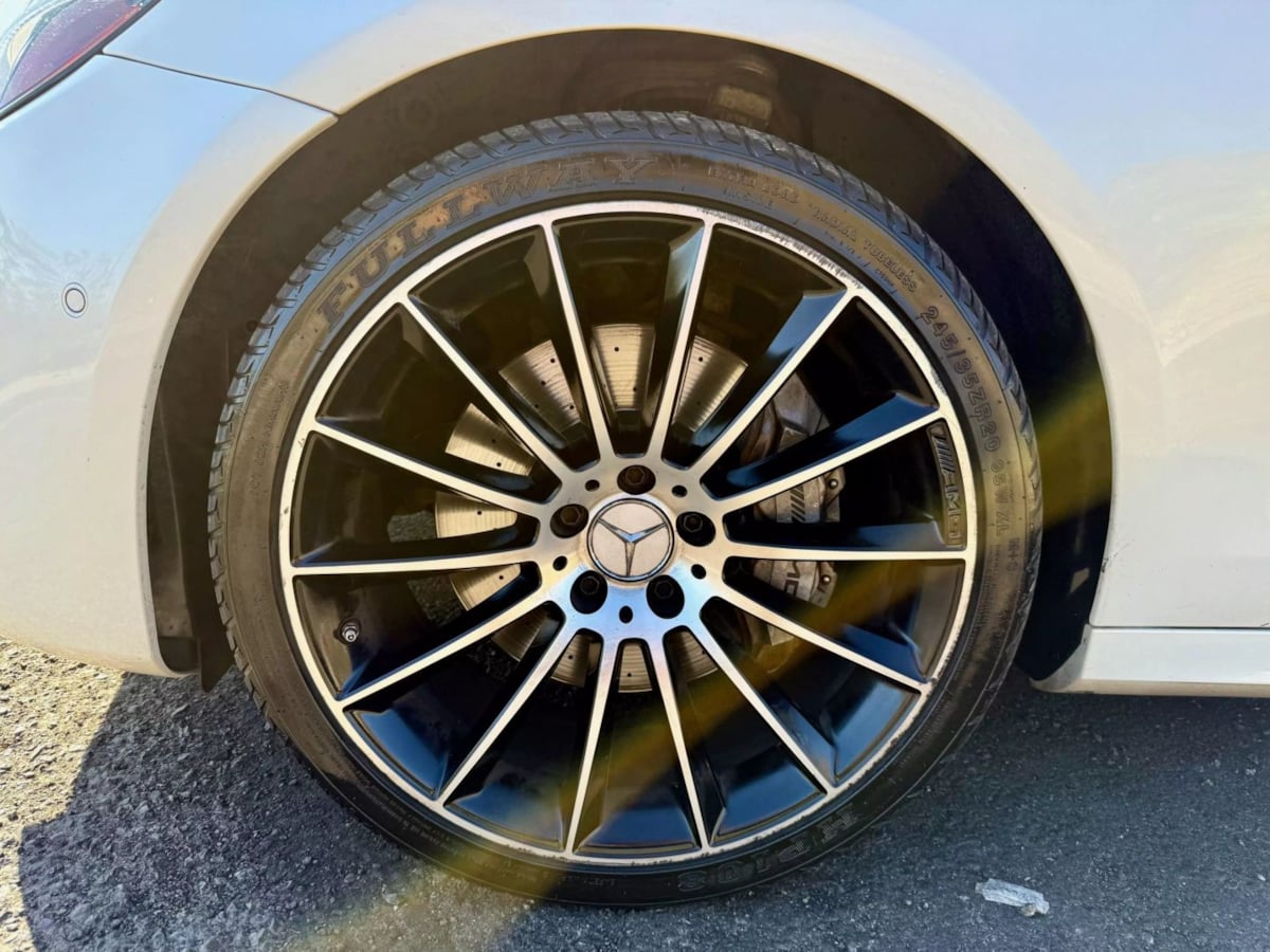 2018 Mercedes-Benz E-Class AMG E43 - Photo 42