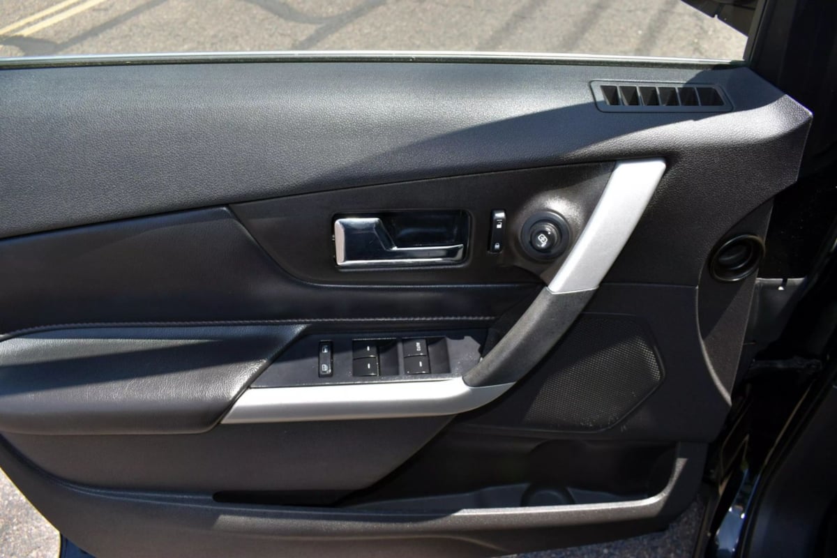 2011 Ford Edge Limited photo 10