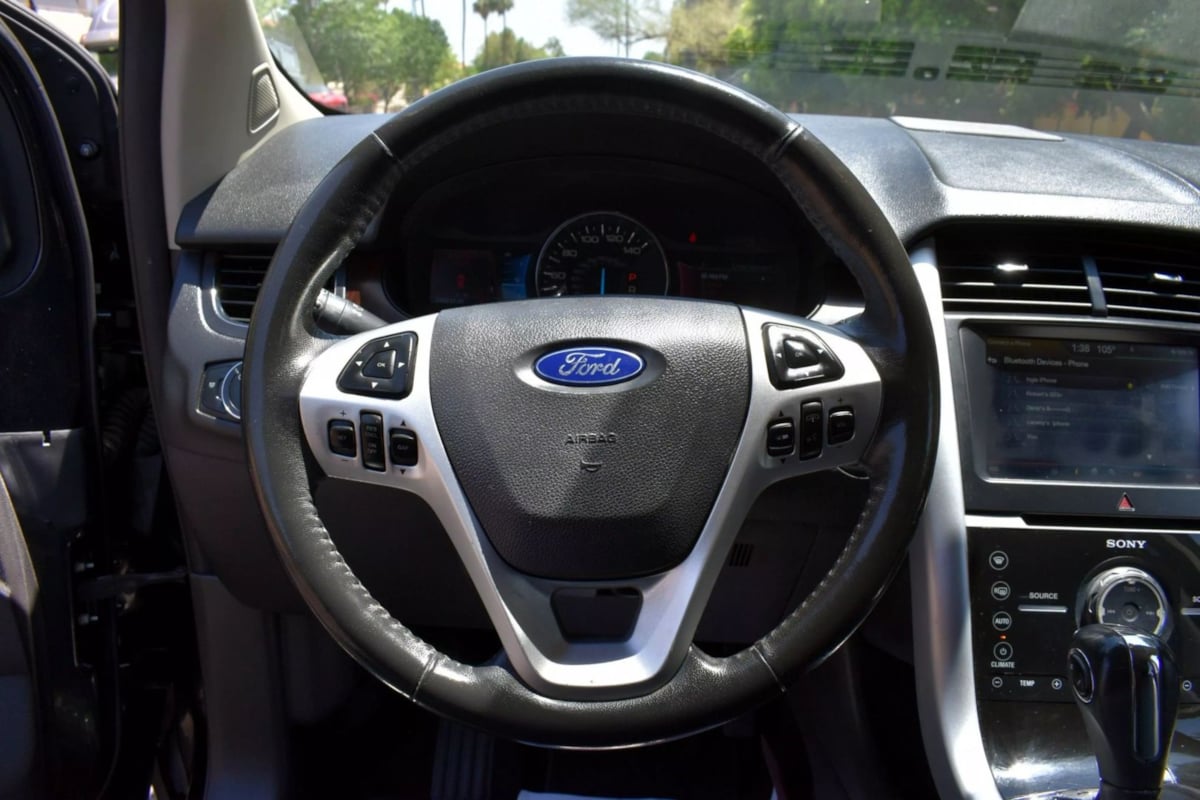 2011 Ford Edge Limited photo 13