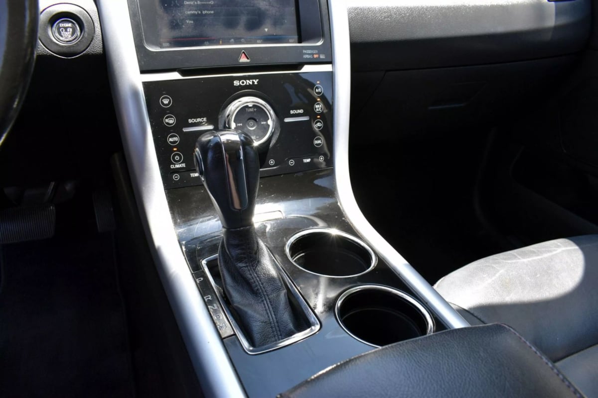 2011 Ford Edge Limited photo 18