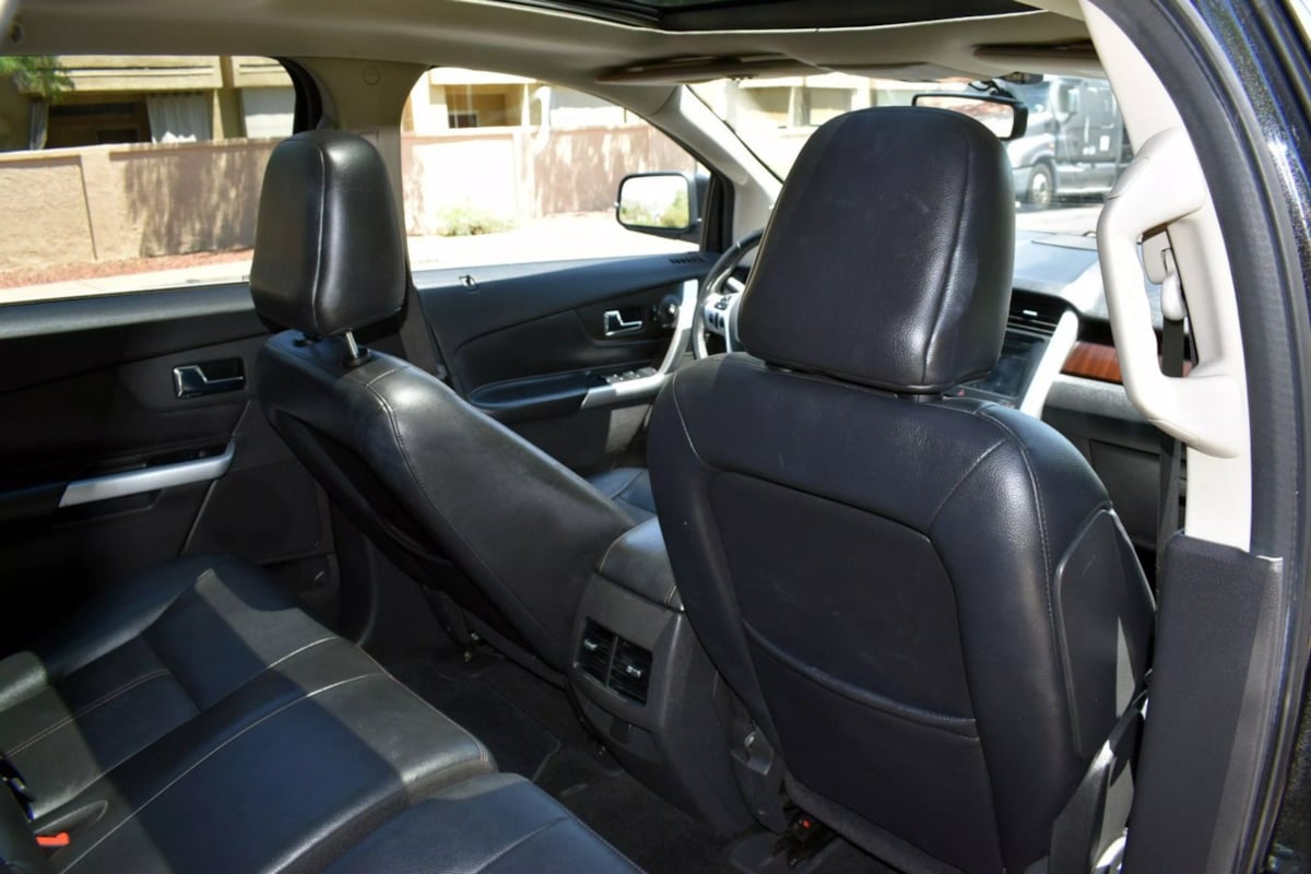 2011 Ford Edge Limited photo 27
