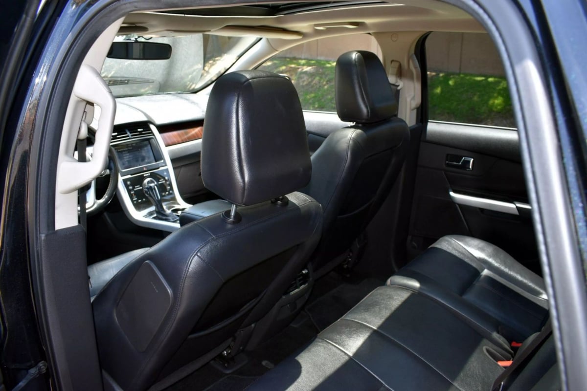 2011 Ford Edge Limited photo 31