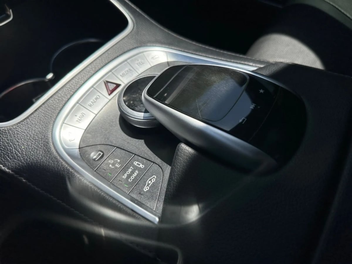 2017 Mercedes Benz S 550 photo 15